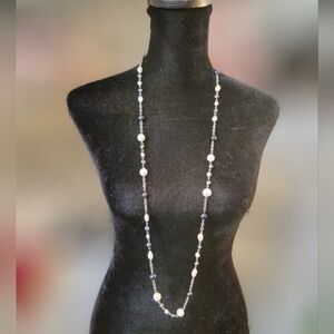 Elegant Freshwater Pearl and Silver  Necklace